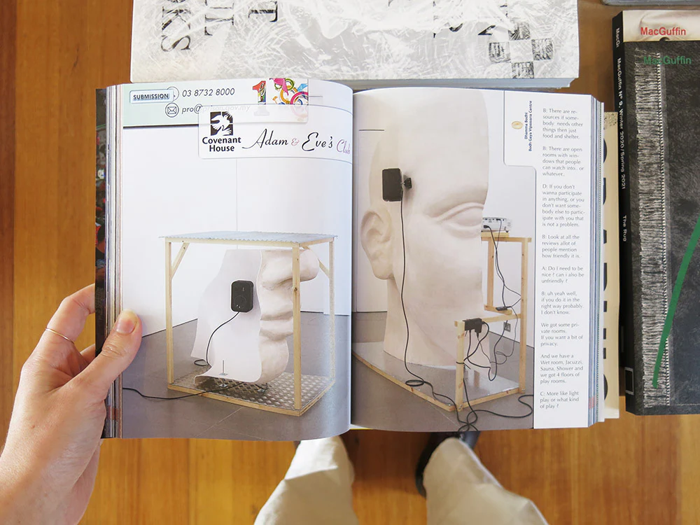 Anne De Vries (ed.) – Deep Scroll - Image 4