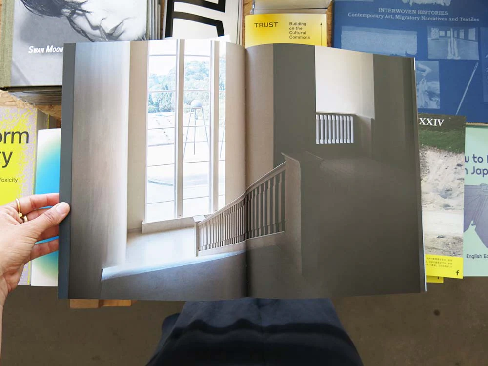 PRE-ORDER: Casa de Serralves - Image 8
