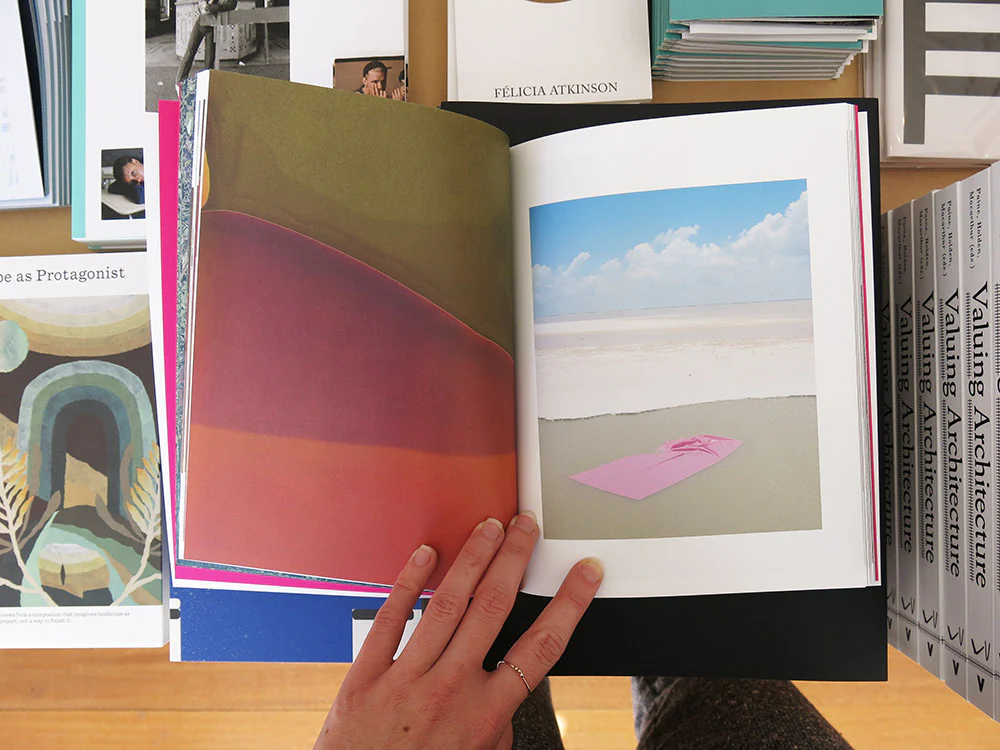Cristina de Middel & Kalev Erickson – Jungle Check - Image 4