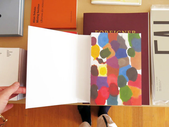 Daniel Eatock – Pens Paper - Image 2