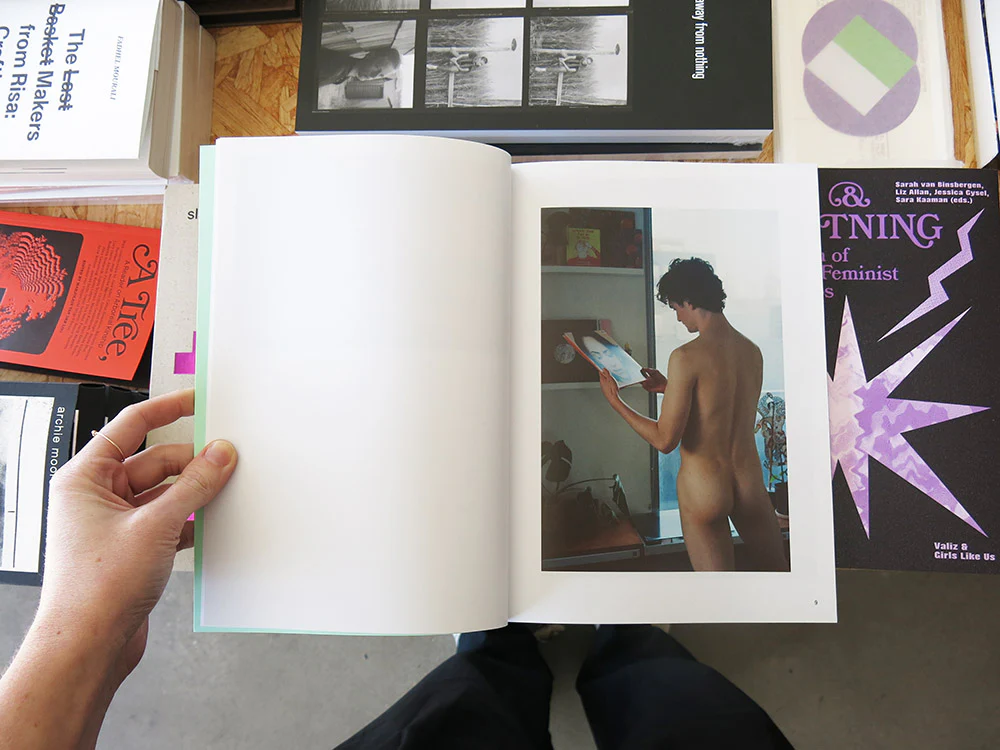 Drew Pettifer – I know a place - Image 2