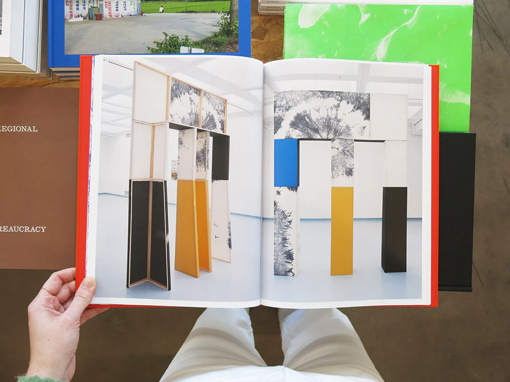 Eva Berendes – Window Shopping - Image 5