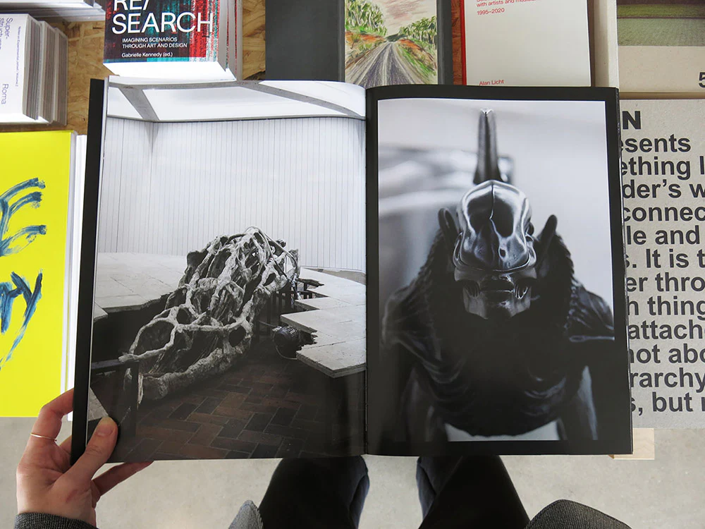 HR Giger & Mire Lee - Image 7