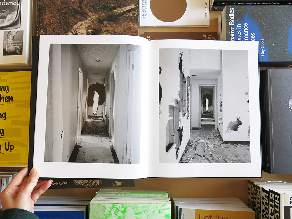 John Divola – Terminus - Image 3