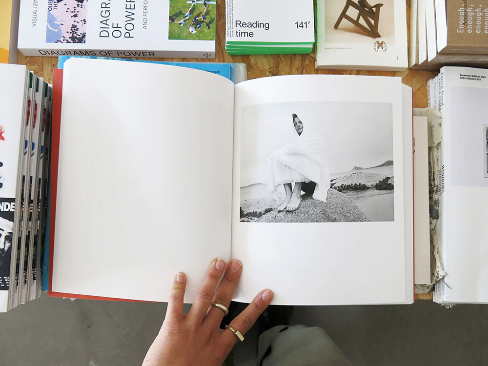 Katrin Koenning – between the skin and sea - Image 8