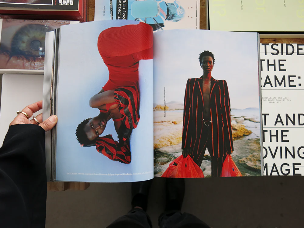 LoveWant Issue 35 - Image 6