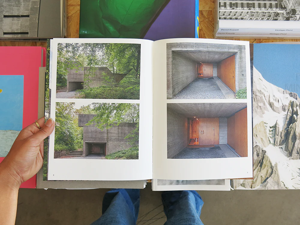 Mark Manders – House with All Existing Words. An exhibition in Juliaan Lampens’s Woning Van Wassenhove - Image 8