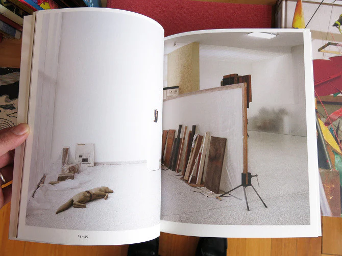 Mark Manders - Room With Broken Sentence - Image 3