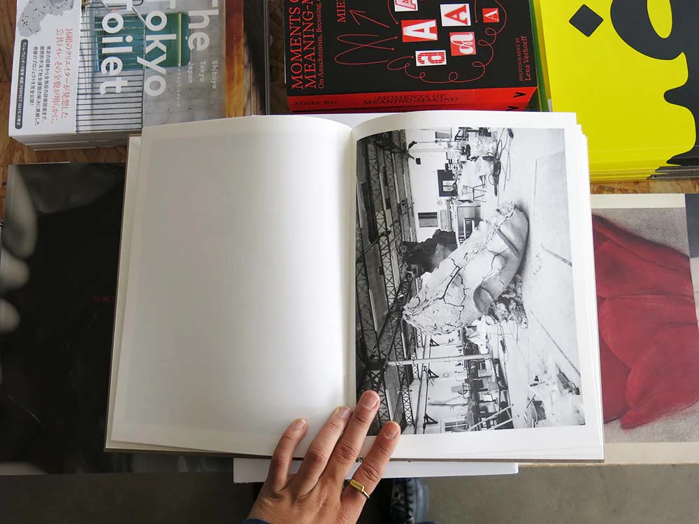Mark Manders – Studio Snapshots - Image 3