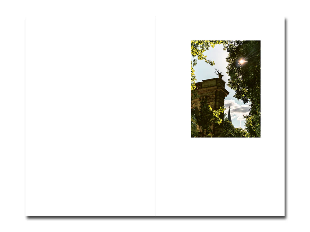 PRE-ORDER: Mike Slack â Walking in Place 2: Berlin - Image 8