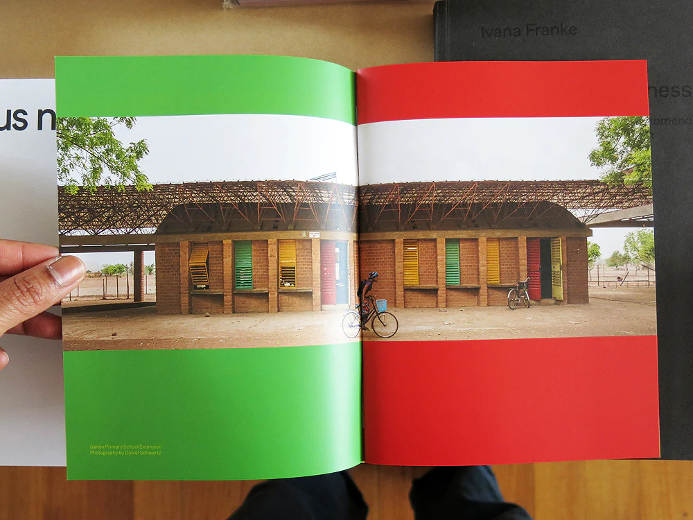 mono.kultur #46: Francis Kéré – Of Clay and Community - Image 2
