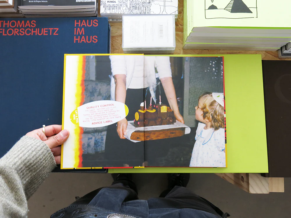 More Than a Snapshot: A Visual History of Photo Wallets - Image 2