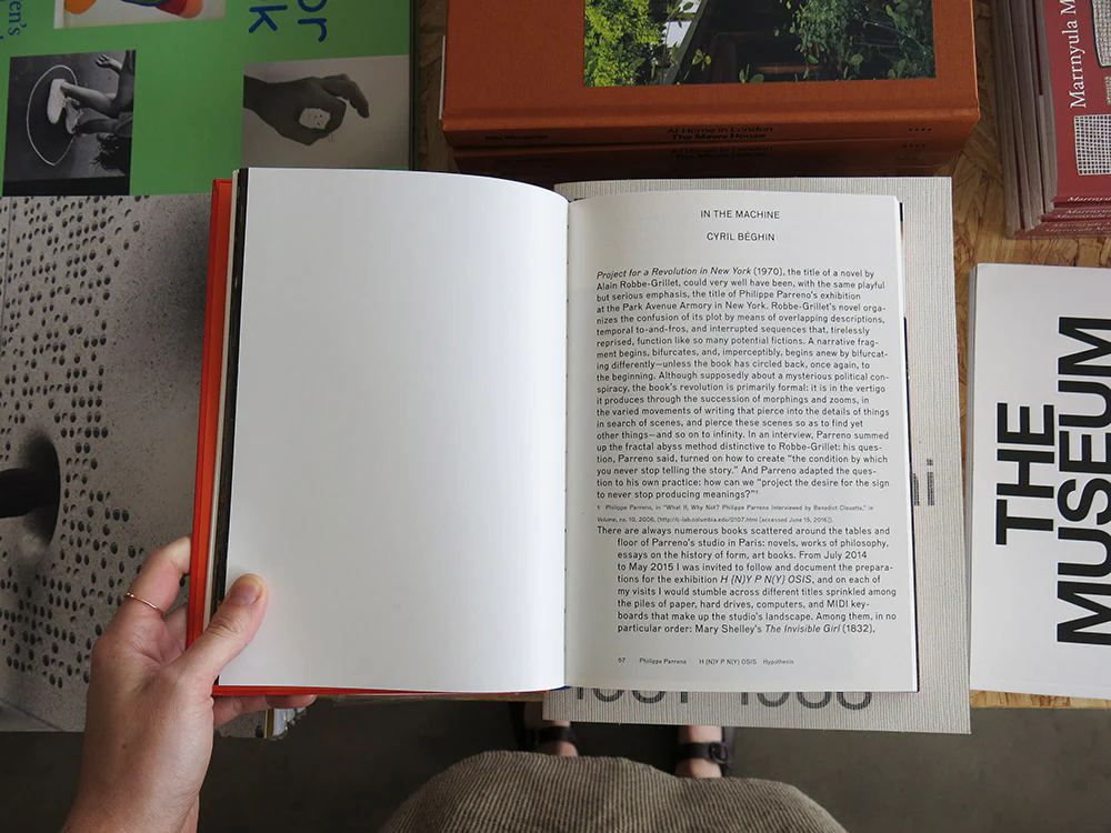 PRE-ORDER: Philippe Parreno: H {N)Y P N(Y} OSIS / Hypothesis - Image 3