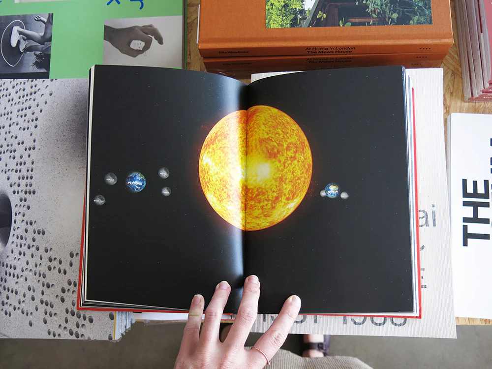 PRE-ORDER: Philippe Parreno: H {N)Y P N(Y} OSIS / Hypothesis - Image 7