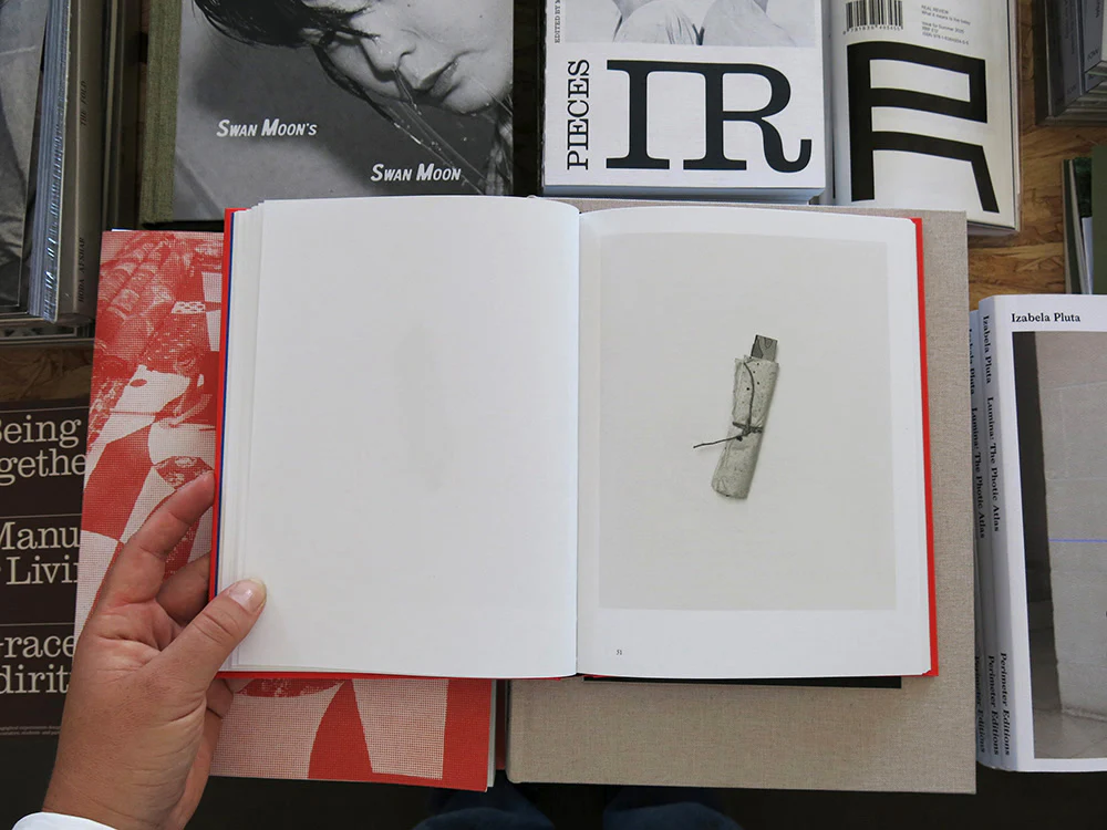 Pretenzione Intenzione: Objects of Beauty and Bewilderment from the Archive of Harald Szeemann - Image 4