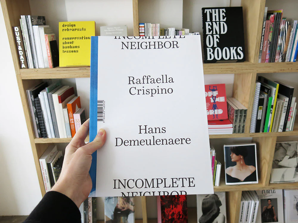 Raffaella Crispino and Hans Demeulenaere – Incomplete Neighbor
