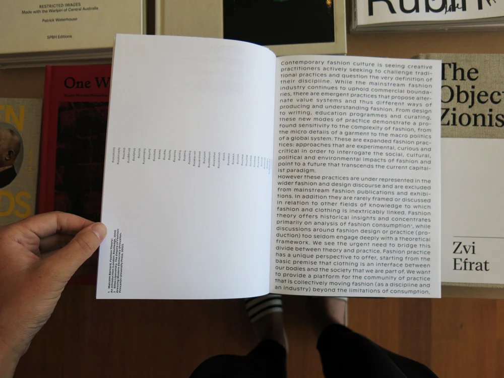 Ruby Hoette & Caroline Stevenson – Modus - Image 2