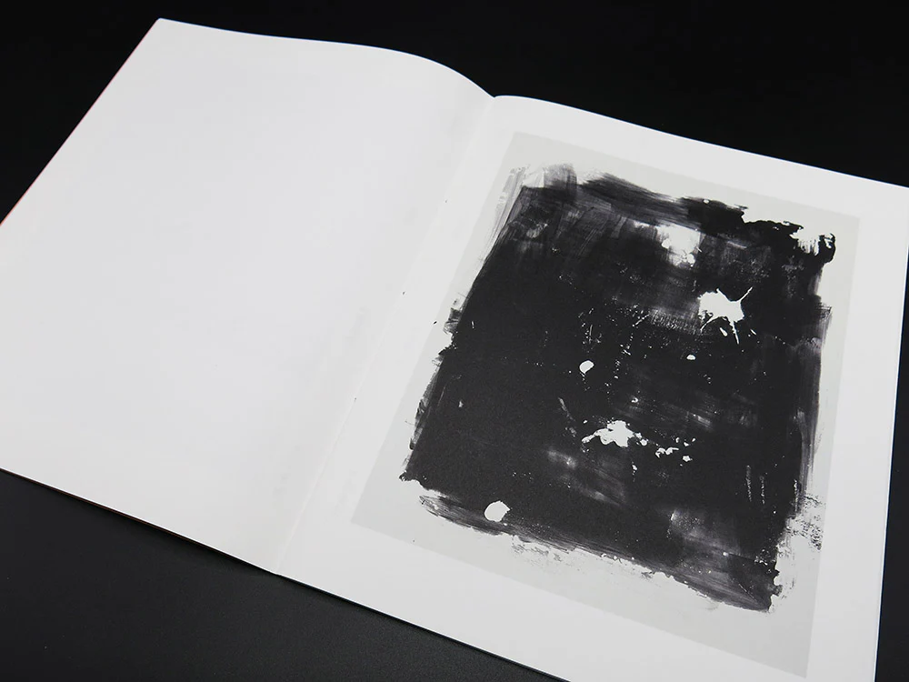Rohan Hutchinson – An error has occurred (Special Edition with Signed Prints) - Image 3