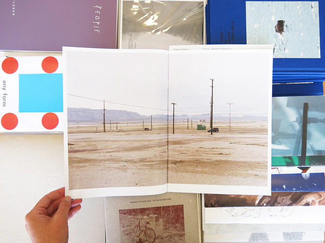 Tobias Zielony - Trona: Armpit of America - Image 3
