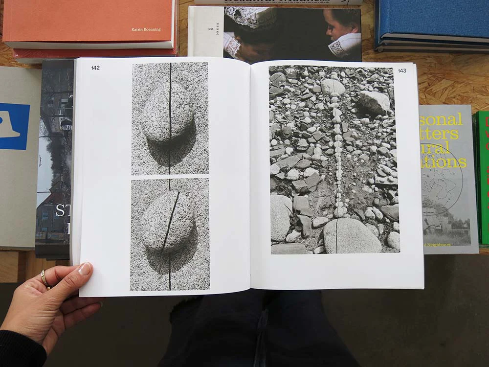 Zygmunt Rytka: Stones, Ants, and Television. Photographic Works 1971–2010 - Image 6